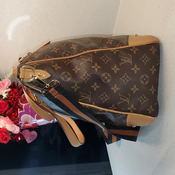 Louis Vuitton Brown and Tan Shoulder Bag - Picture 5 of 12